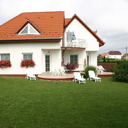 Doina Apartman Zalakaros Esterno foto
